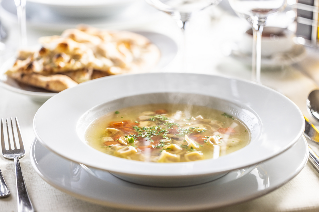 I tortellini in brodo: un classico intramontabile